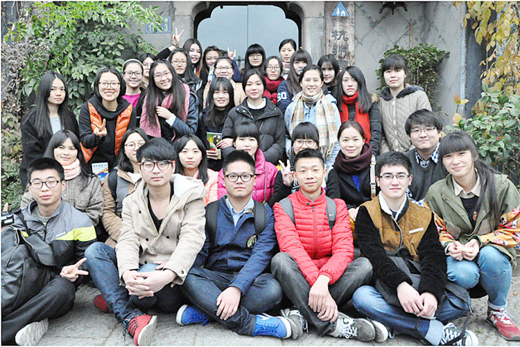 旅游模块学生参观紧密型合作企业杭州明堂青年旅社